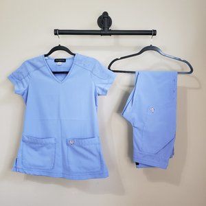 Koi Mariposa Butterfly Ceil Blue Scrub Set Size XXS Regular
